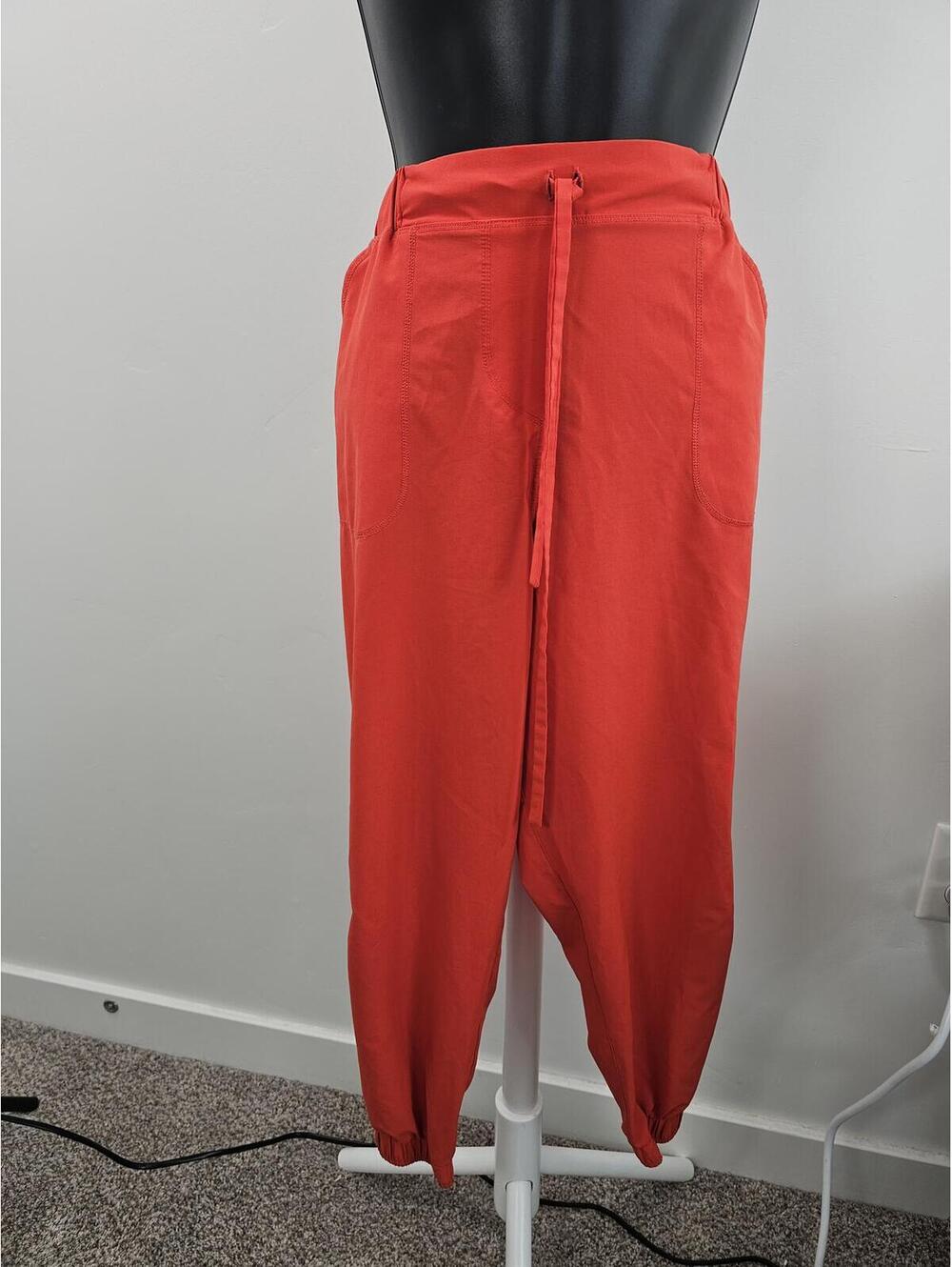 Albion Petite Coral Joggers Women’s Size M Drawstring Zip Hem